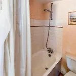 1 Bedroom Gorgeous Apartment In La Baule